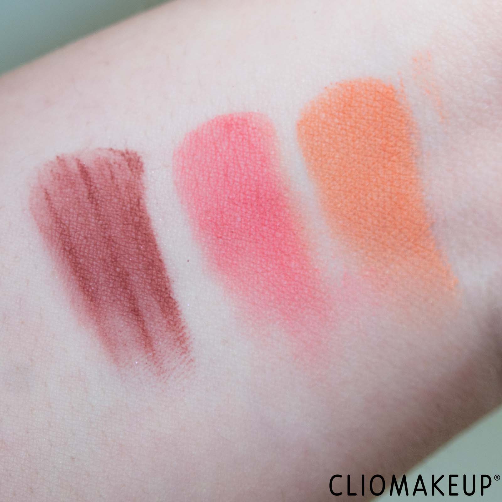 cliomakeup-recensione-palette-too-faced-lets-play-doll-sized-eyeshadow-palette-8