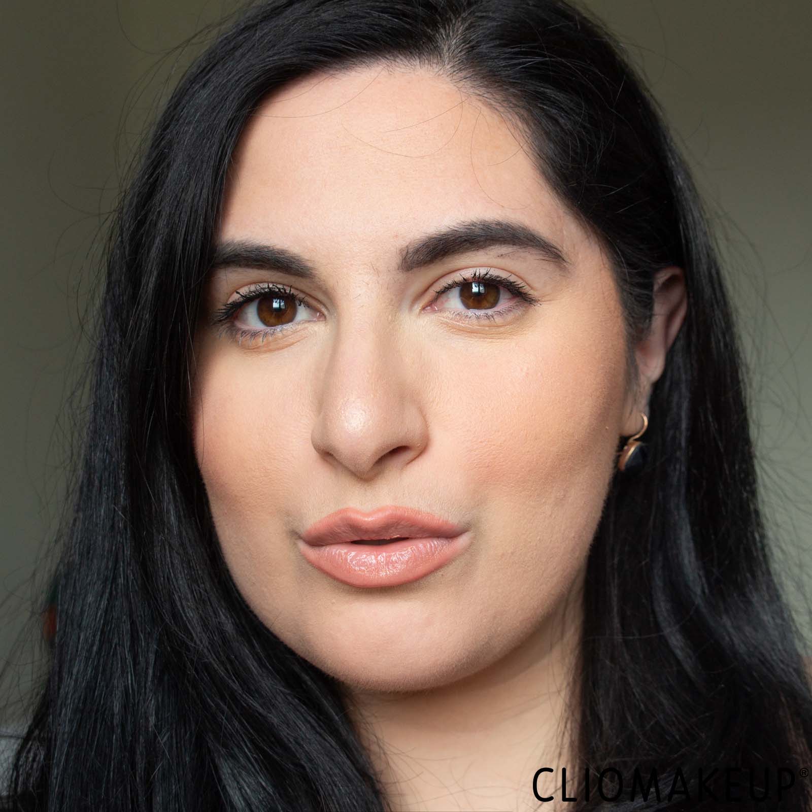 cliomakeup-recensione-cipria-laura-mercier-real-flawless-pressed-powder-12