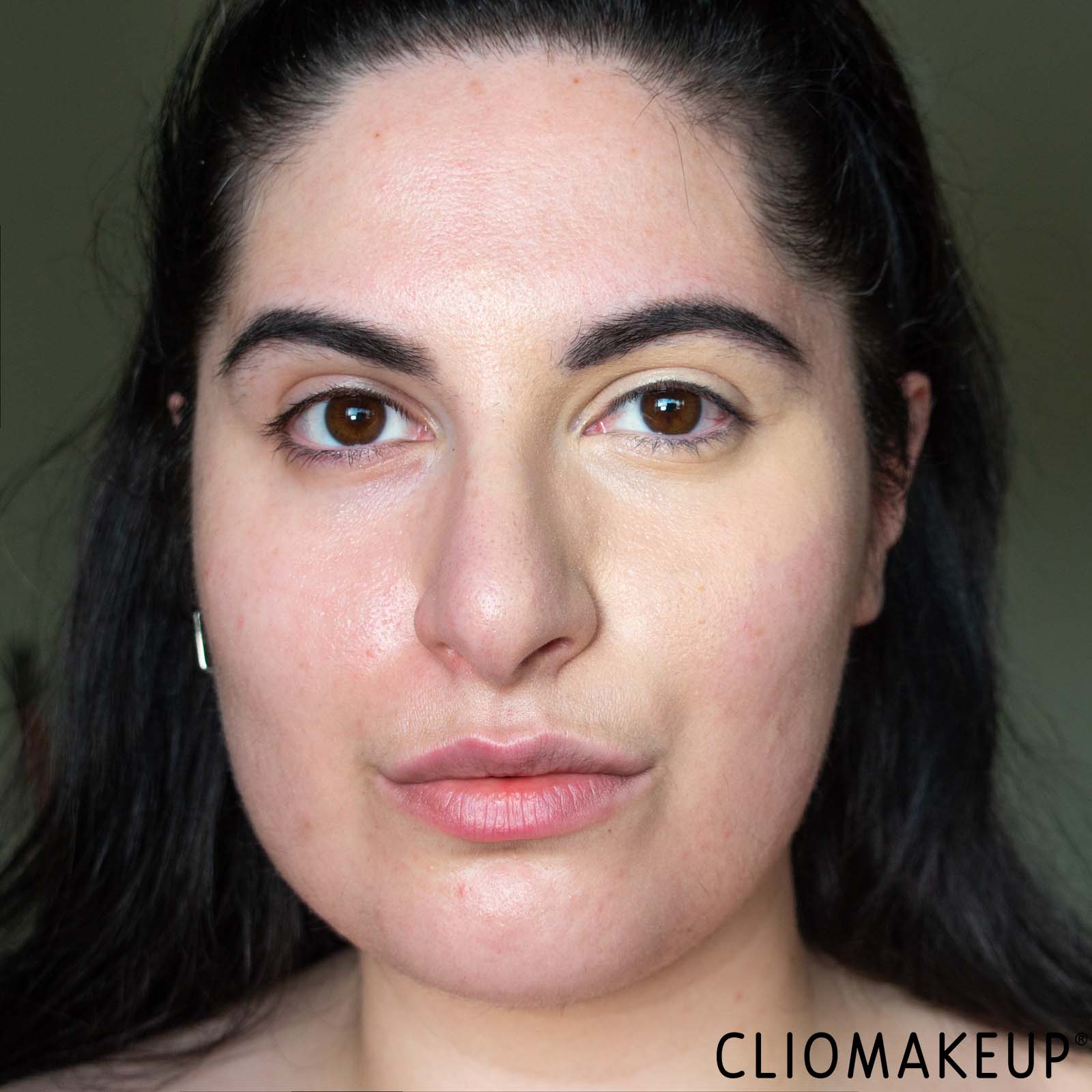 cliomakeup-recensione-correttore-catrice-clean-id-high-over-concealer-11
