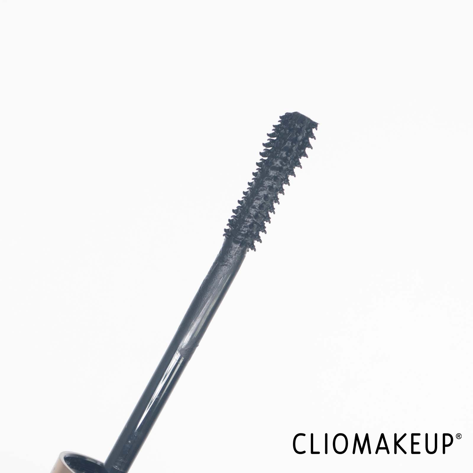 cliomakeup-recensione-mascara-kvd-vegan-beauty-full-sleeve-mascara-5