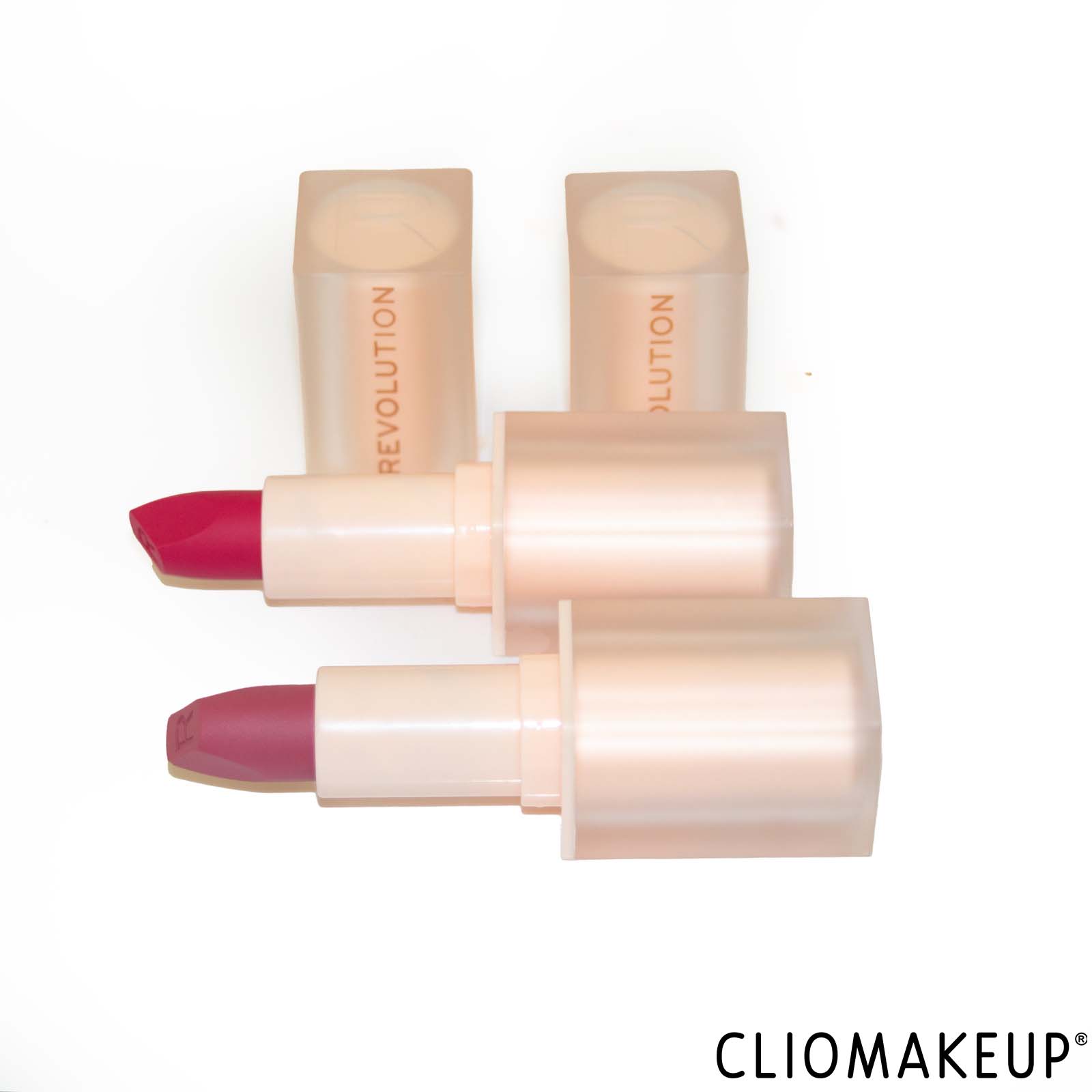 cliomakeup-recensione-rossetti-revolution-lasting-kiss-lipstick-3