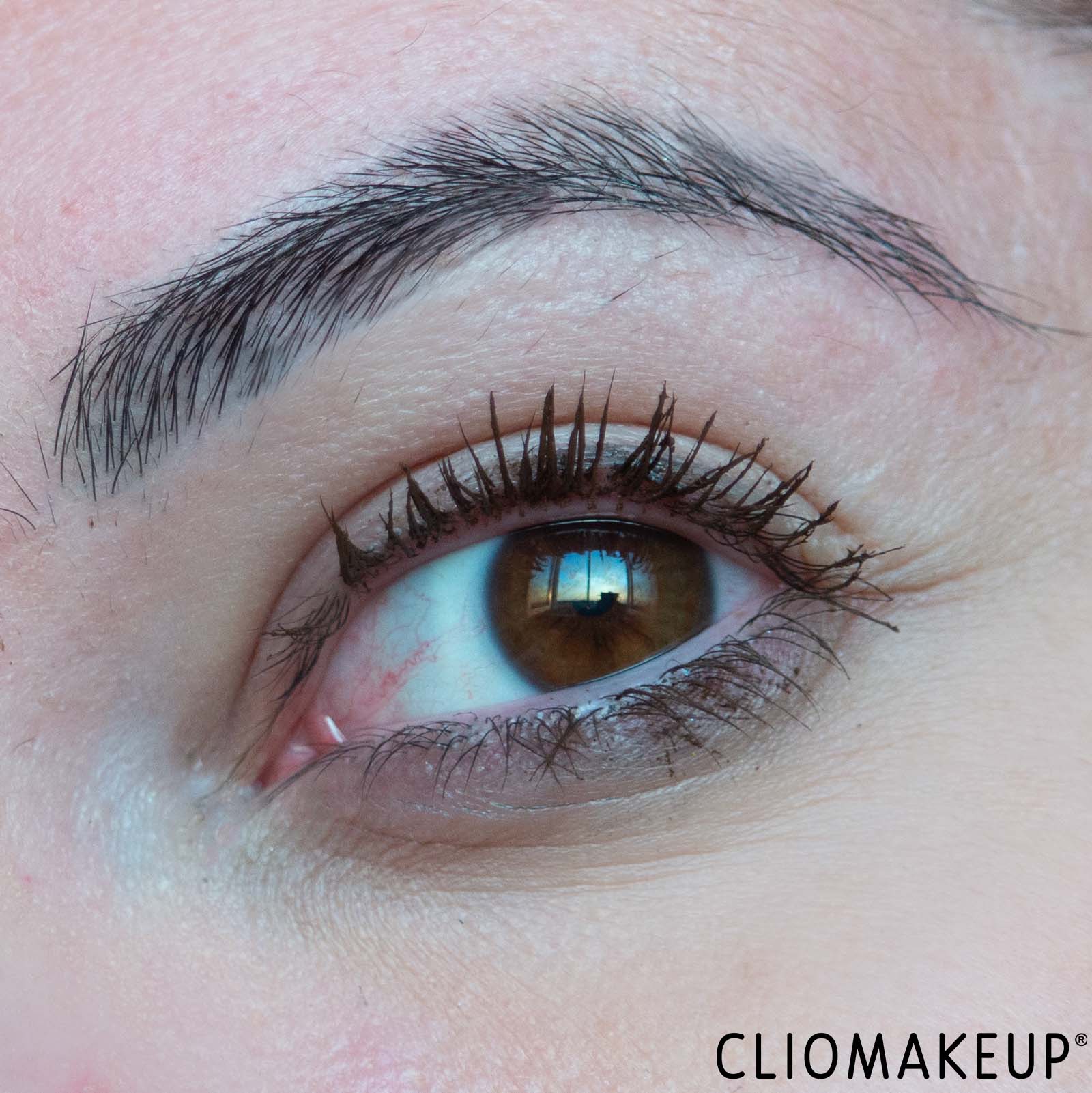 cliomakeup-recensione-mascara-essence-lash-without-limits-brown-extreme-lengthening-volume-mascara-12