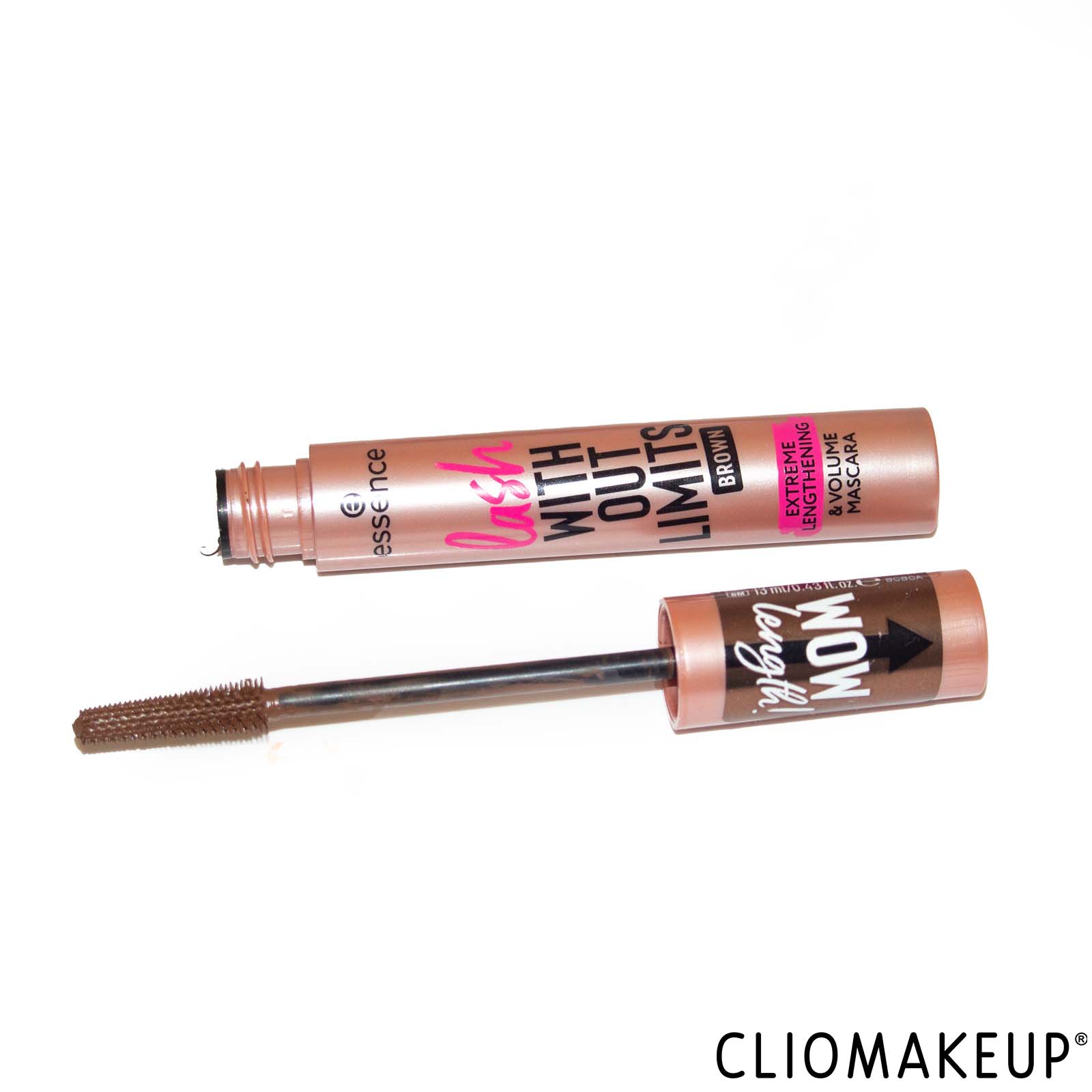 cliomakeup-recensione-mascara-essence-lash-without-limits-brown-extreme-lengthening-volume-mascara-4