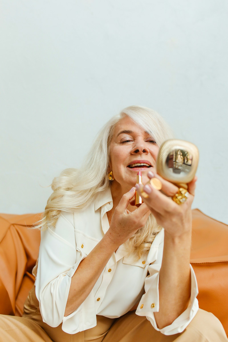 cliomakeup-rossetti-over-50-applicazione-rossetto