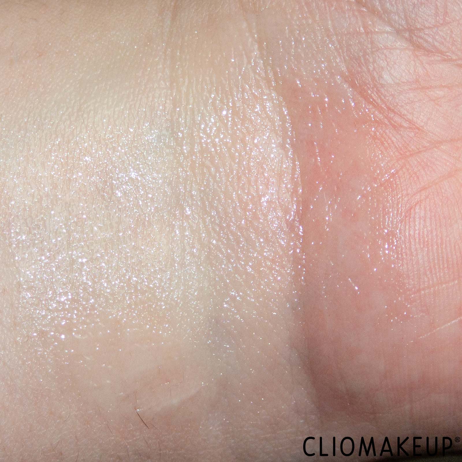 cliomakeup-recensione-balsamo-labbra-essence-lip-care-cocoa-9