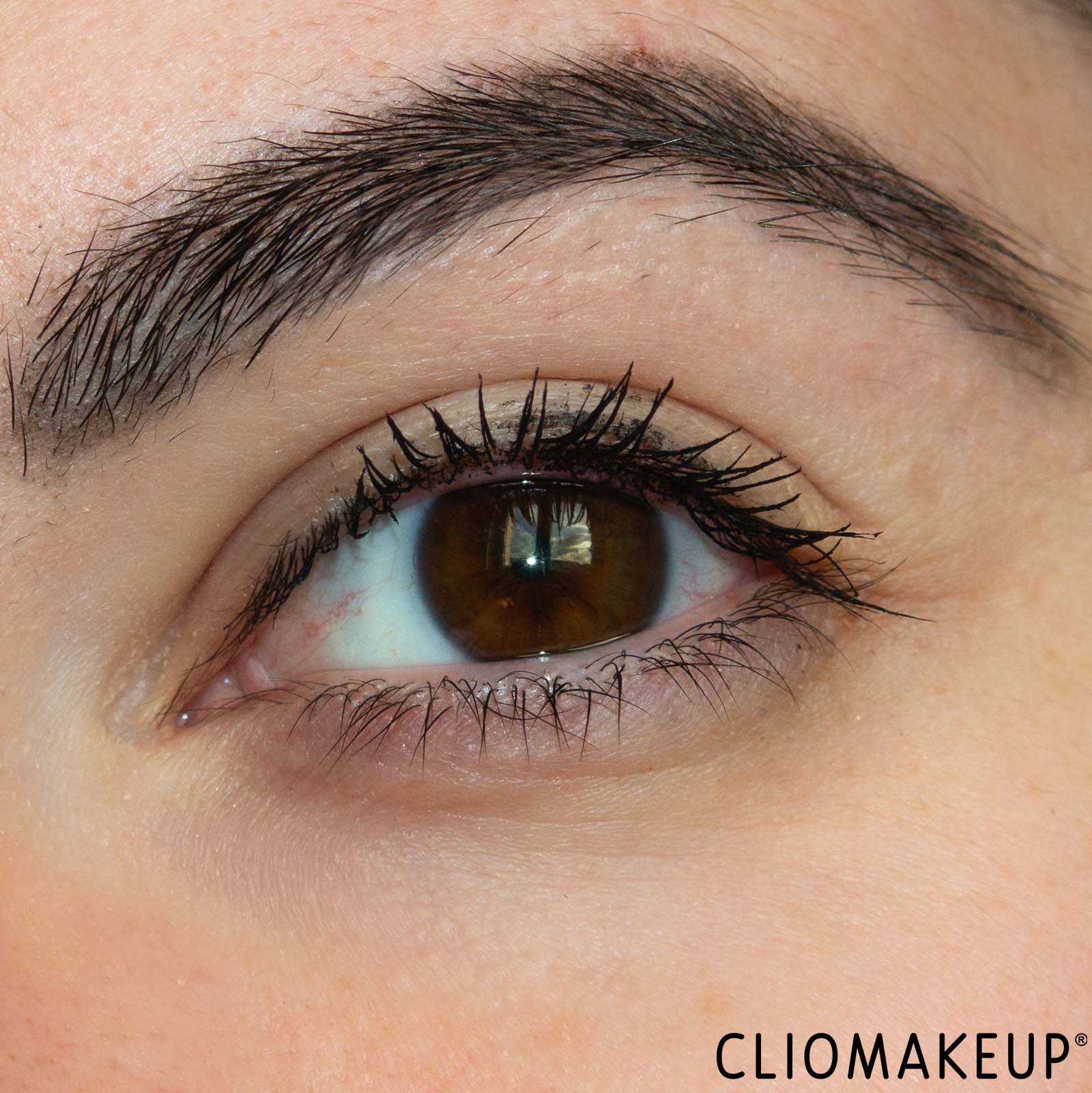 cliomakeup-recensione-mascara-deborah-24-ore-absolute-volume-11