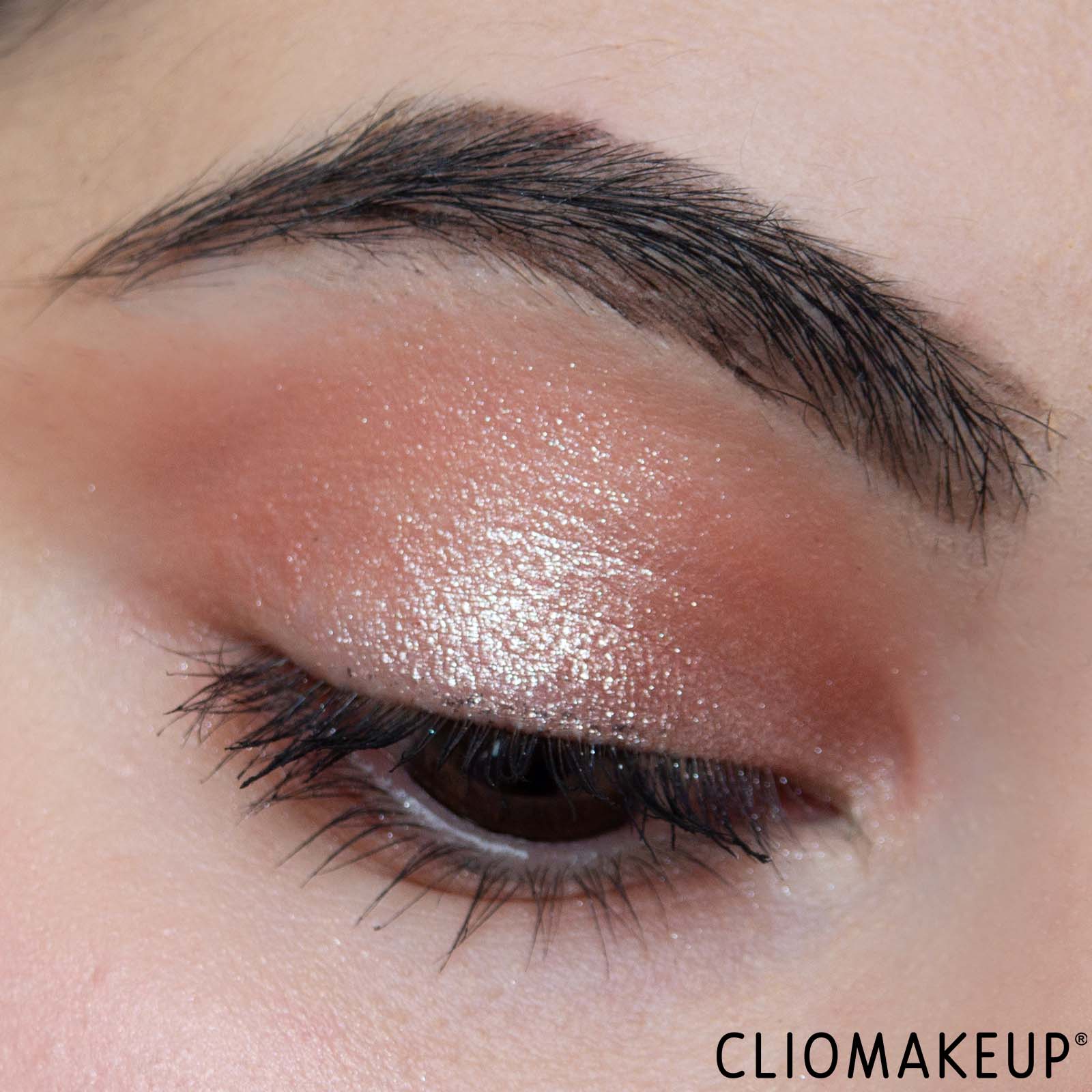 cliomakeup-recensione-palette-nyx-ultimate-vintage-jean-baby-eyeshadow-palette-10
