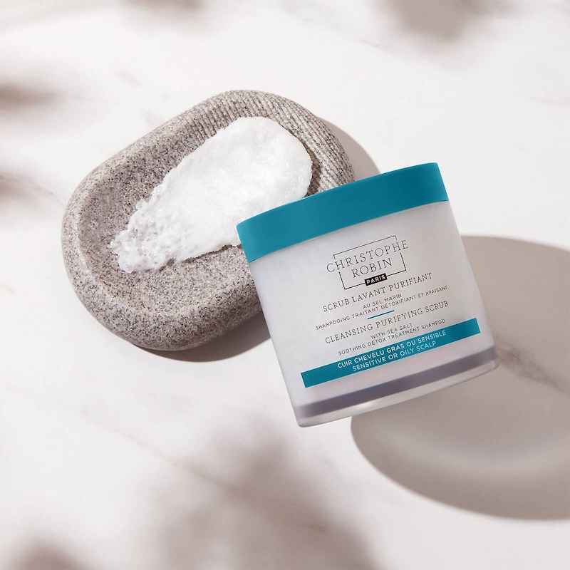 cliomakeup-scrub-cuoio-capelluto-2023-christophe-robin