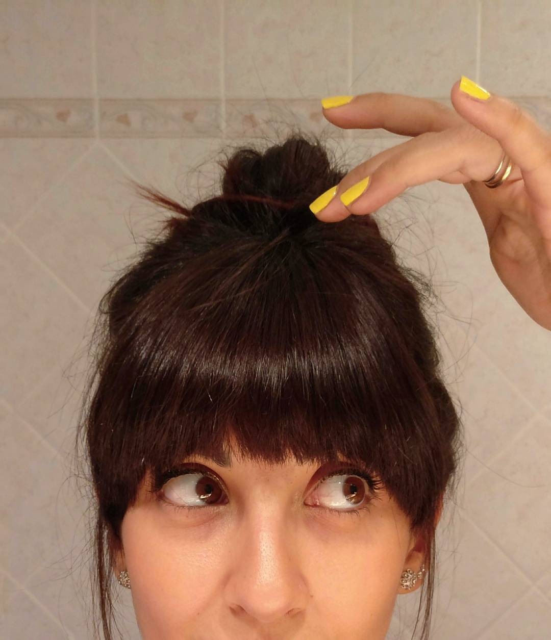 cliomakeup-Come-mantenere-frangia-liscia-lungo-8