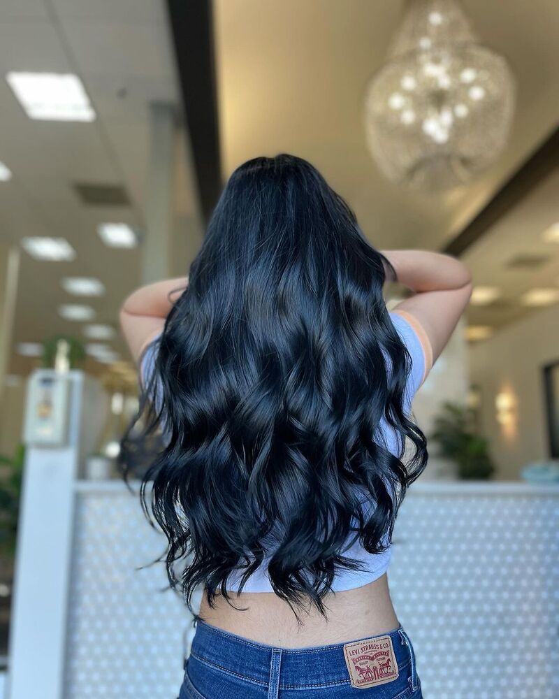 cliomakeup-colore-capelli-nero-blu-mossi