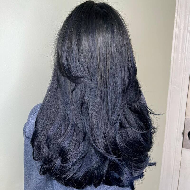 cliomakeup-colore-capelli-nero-blu-sfumature