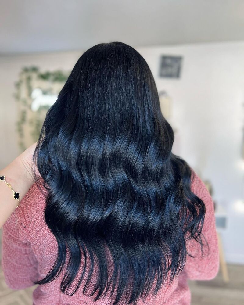 cliomakeup-colore-capelli-nero-blu-volume