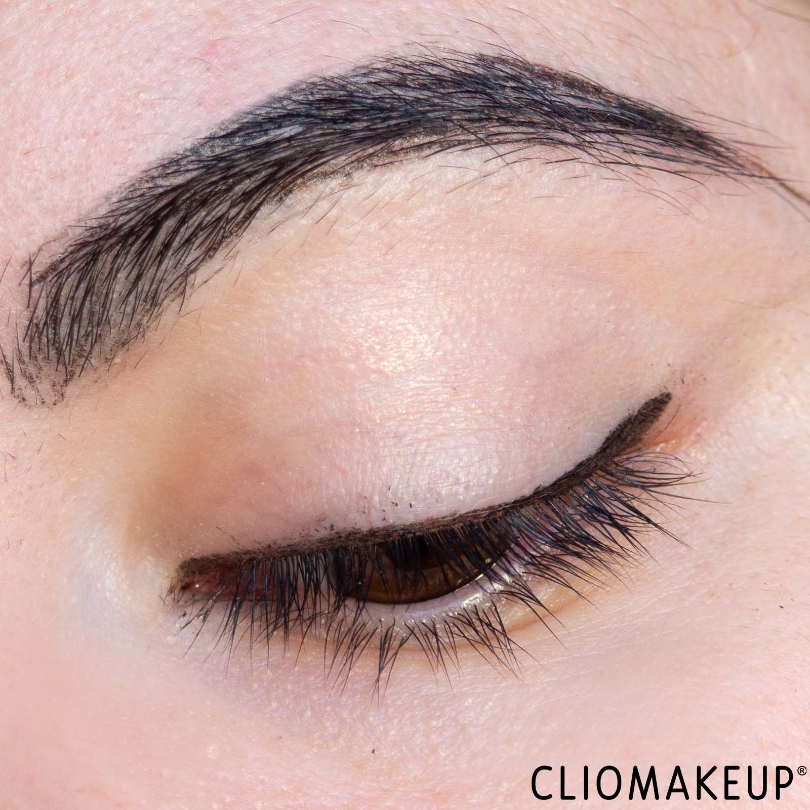 cliomakeup-recensione-eyeliner-loreal-infaillible-grip-eyeliner-precision-felt-10