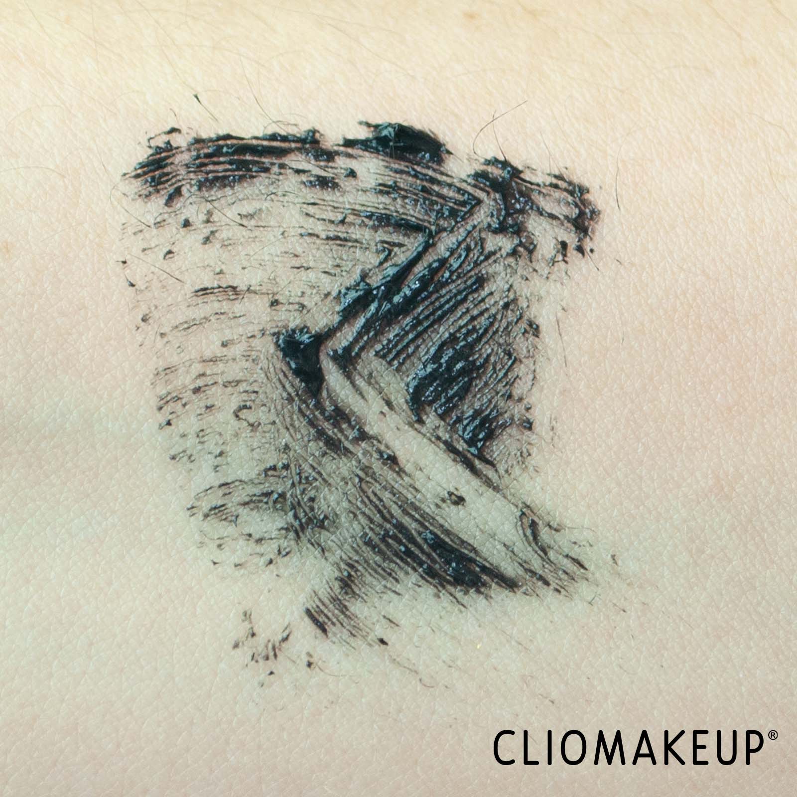 cliomakeup-recensione-mascara-loreal-lash-paradise-waterproof-mascara-6