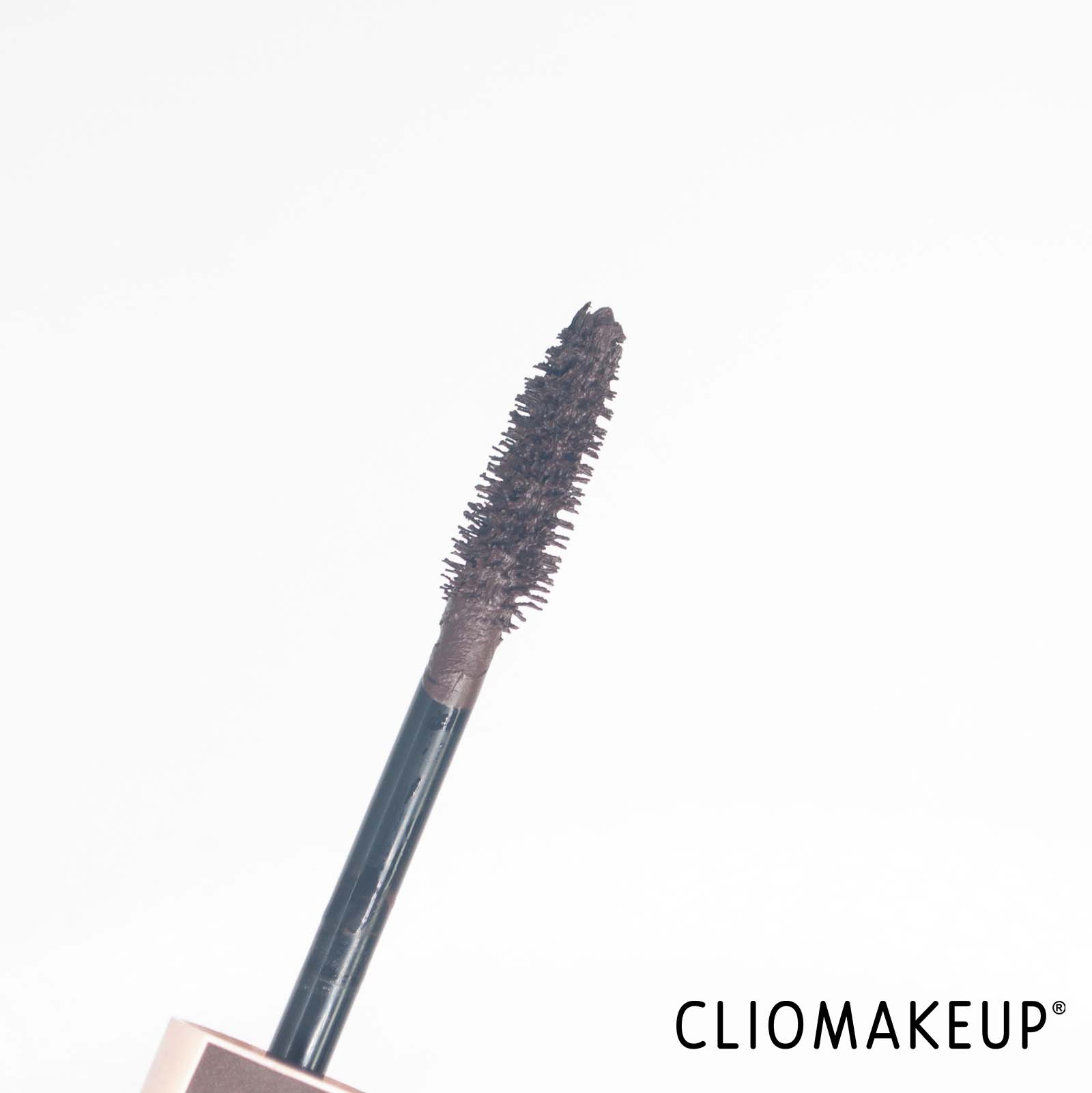 cliomakeup-recensione-mascara-maybelline-total-temptation-deep-cocoa-mascara-5