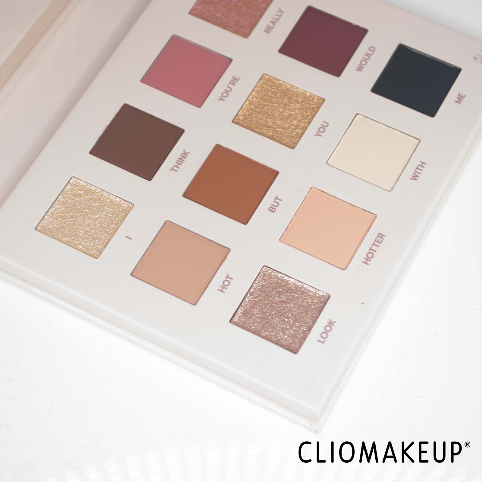 cliomakeup-recensione-palette-nicole-p-cosmetics-horny-eyeshadow-palette-4
