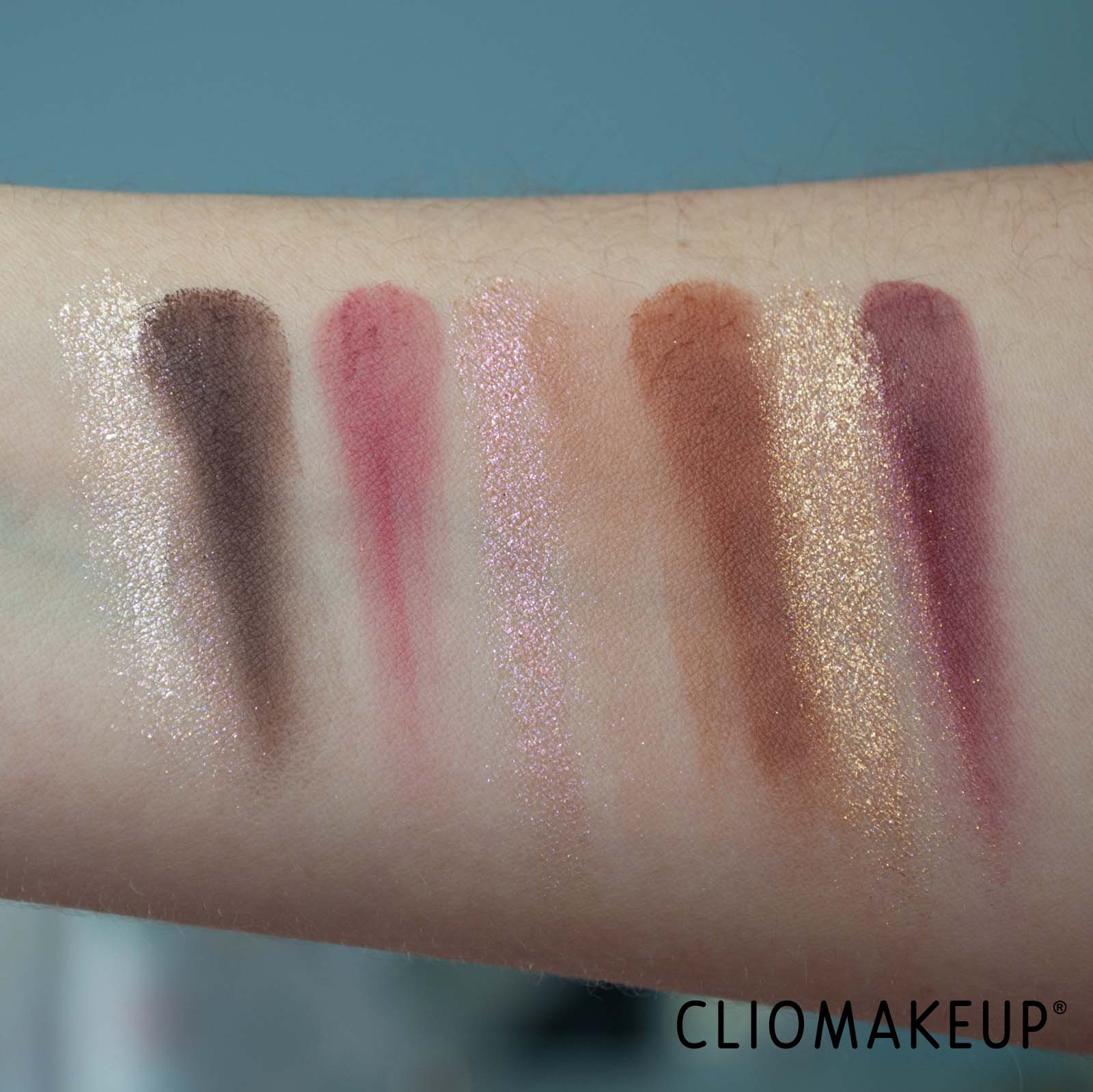 cliomakeup-recensione-palette-nicole-p-cosmetics-horny-eyeshadow-palette-6