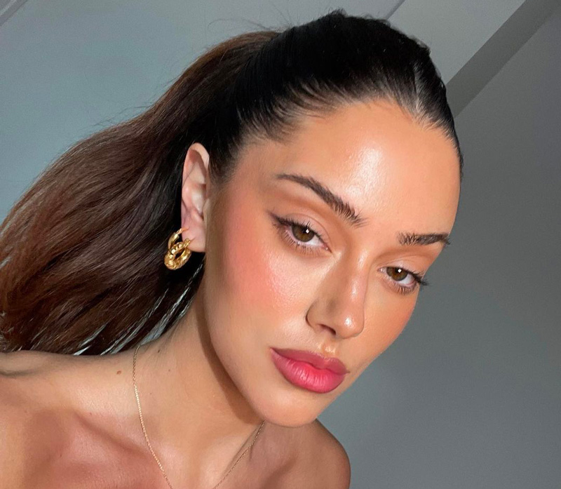 cliomakeup-soft-girl-beauty-era-faces-canada