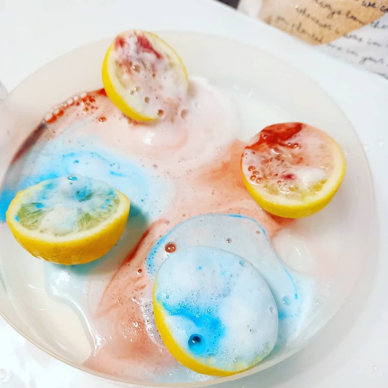 cliomakeup-esperimenti-semplici-bambini-casa-bicarbonato-limone