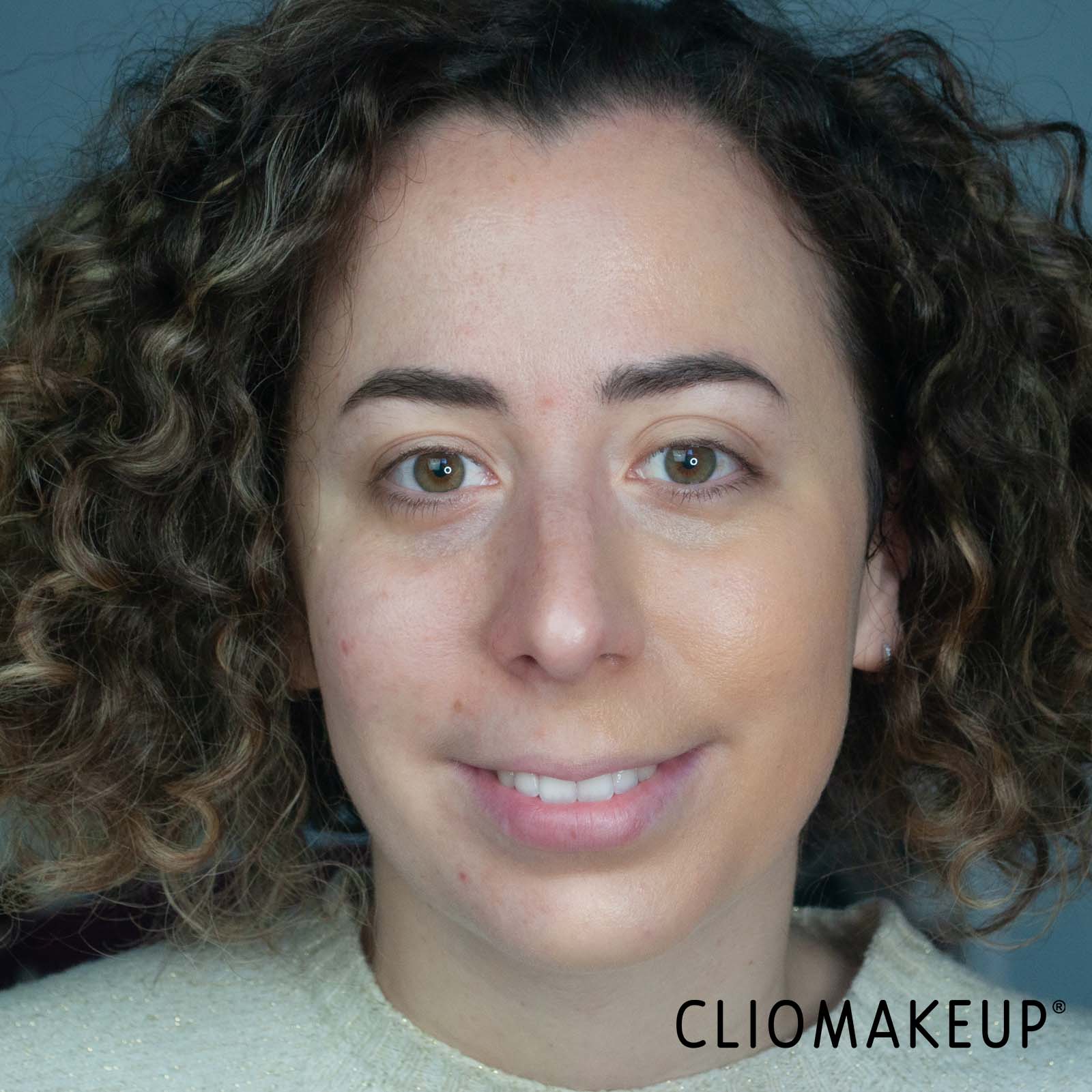 cliomakeup-recensione-fondotinta-mac-studio-radiance-serum-powered-foundation-9