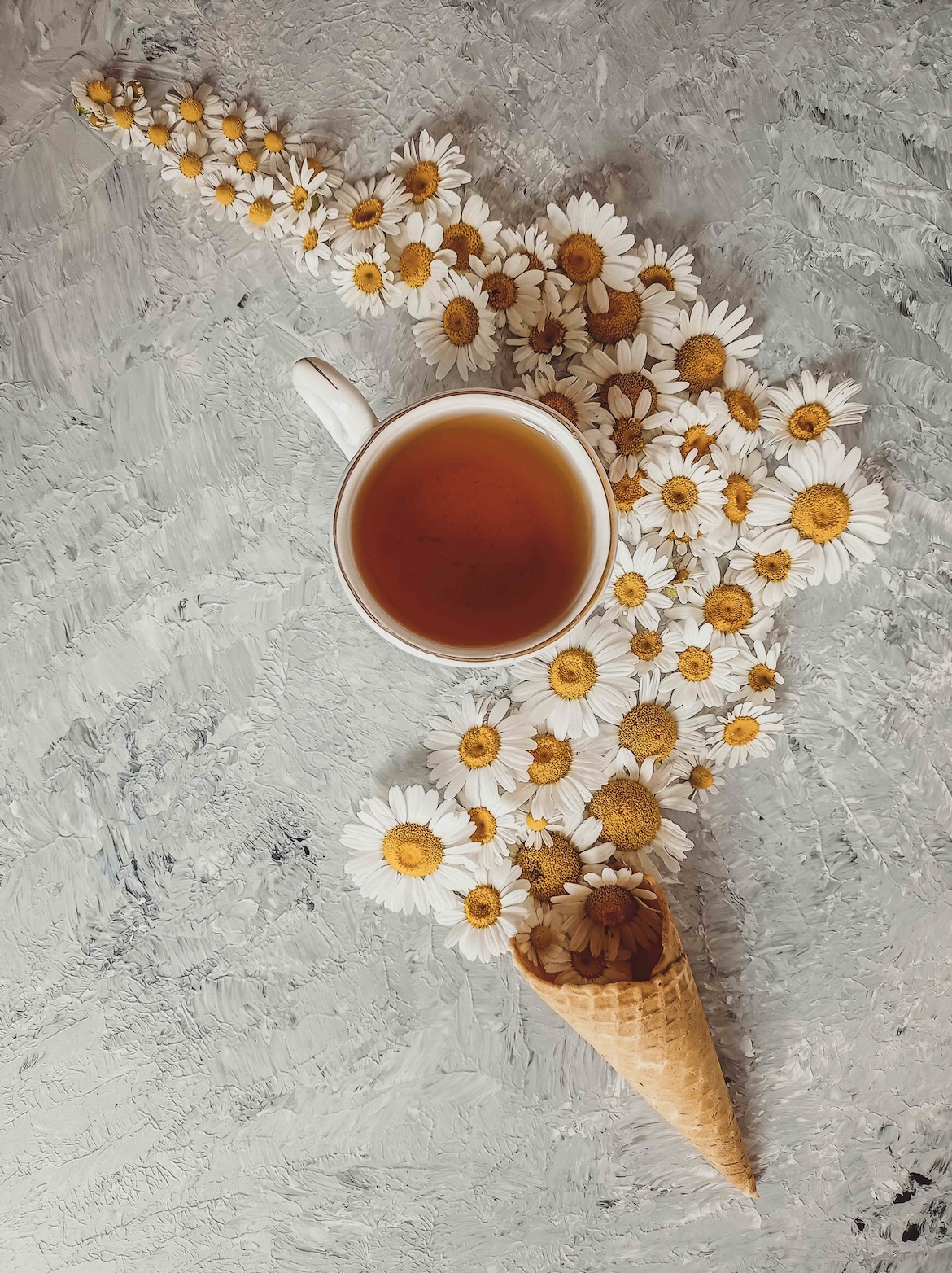 Cliomakeup-marzo-rimedi-consigli-cambio-stagione-camomilla