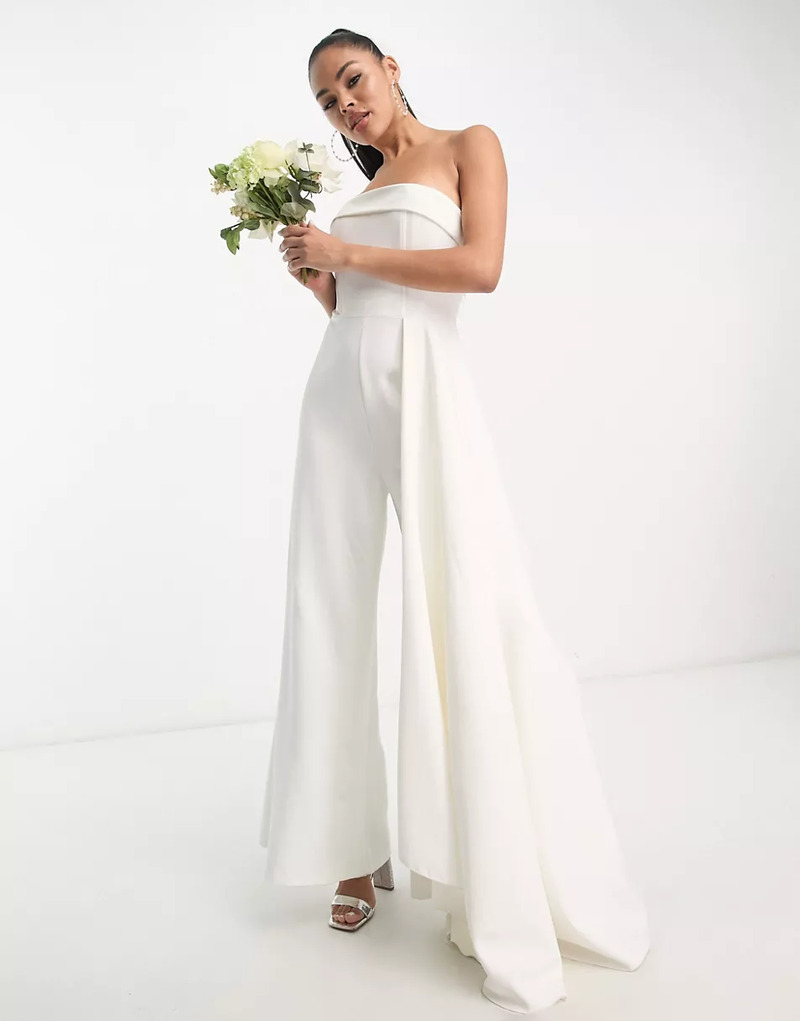 cliomakeup-abiti-sposa-economici-2024-true-violet