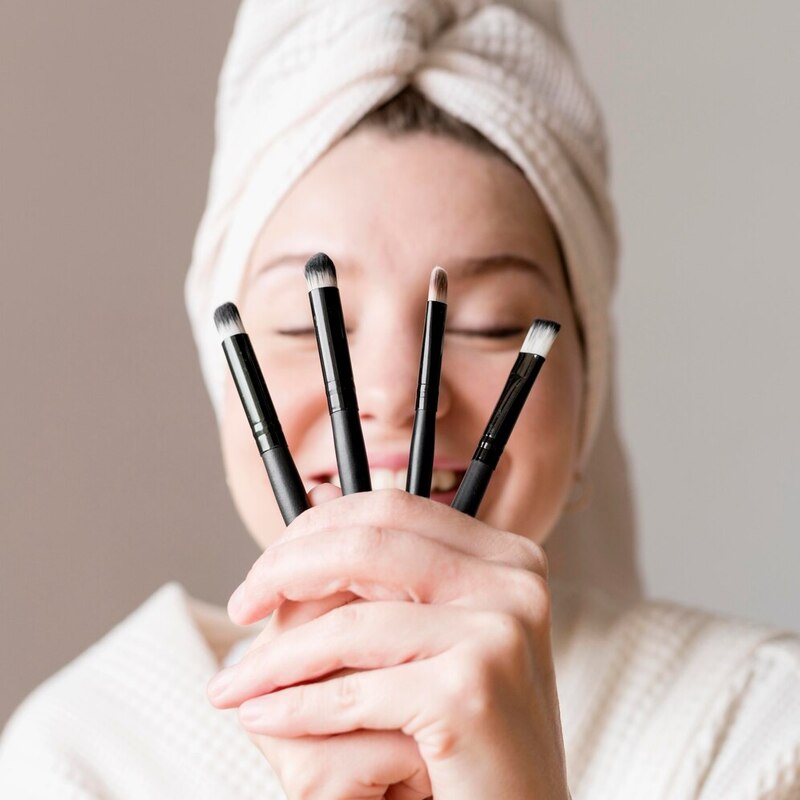 cliomakeup-make-up-minimalism-step