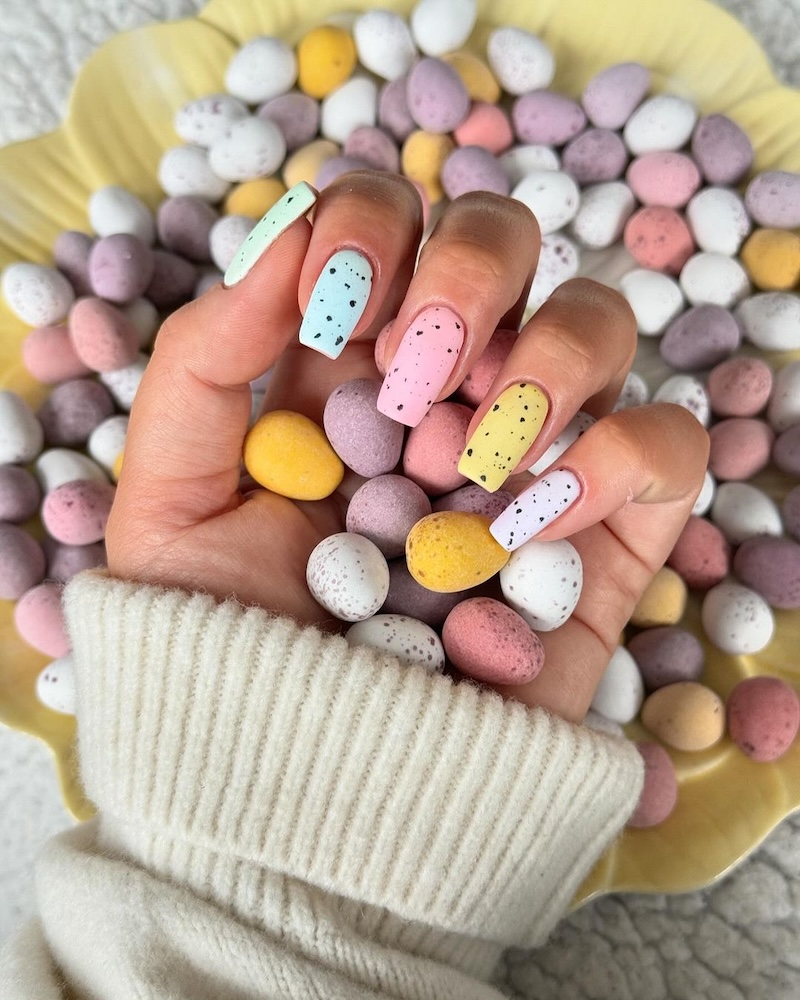 cliomakeup-unghie-pasqua-2024-8