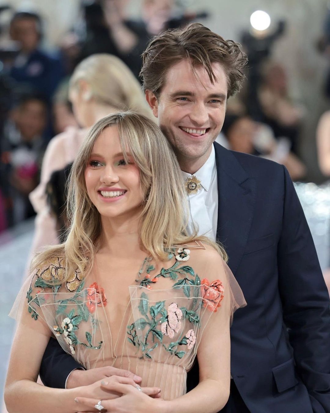cliomakeup-gossip-aprile-2024-pattinson-waterhouse