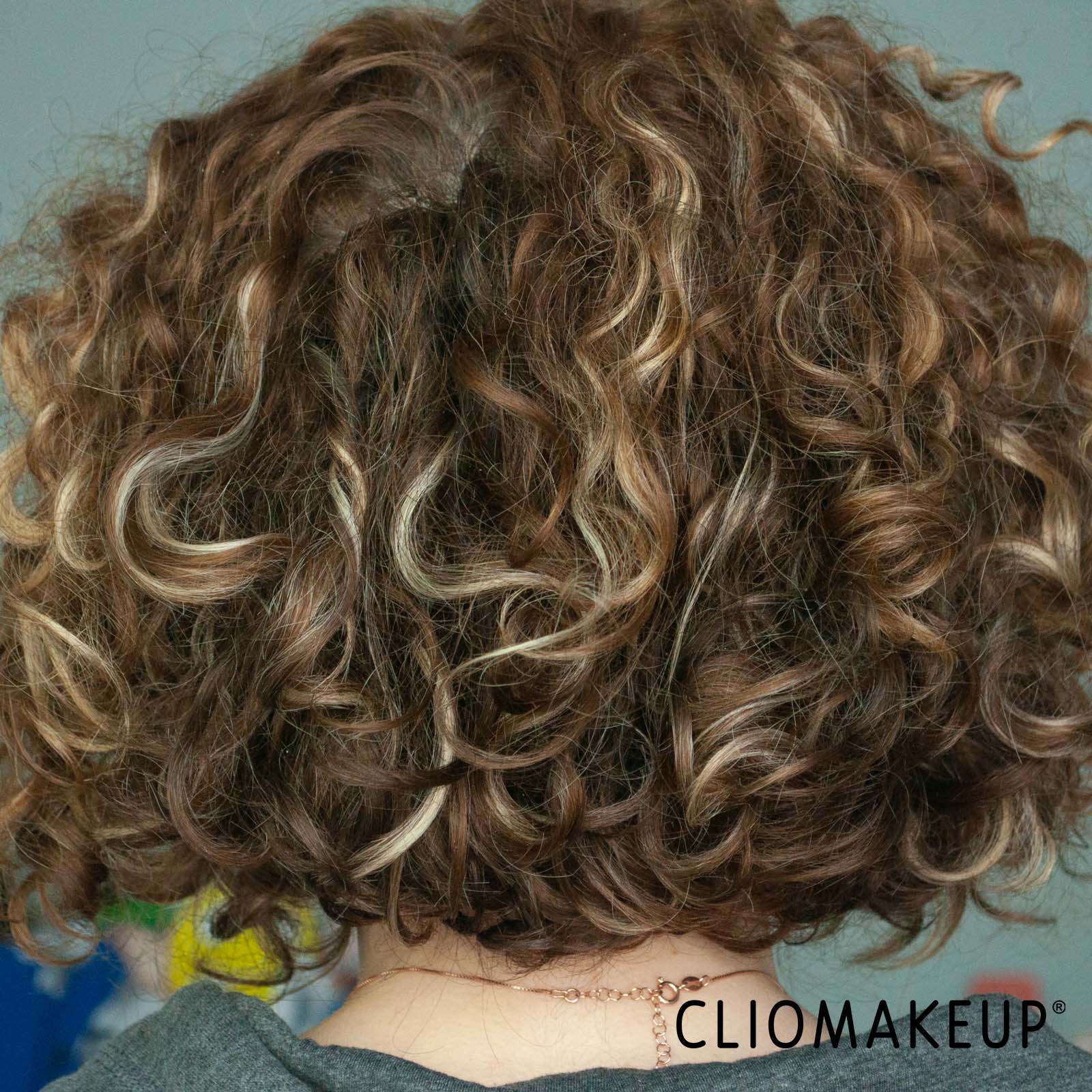 cliomakeup-recensione-kit-capelli-loreal-glycolic-gloss-routine-shampoo-balsamo-e-trattamento-laminazione-7