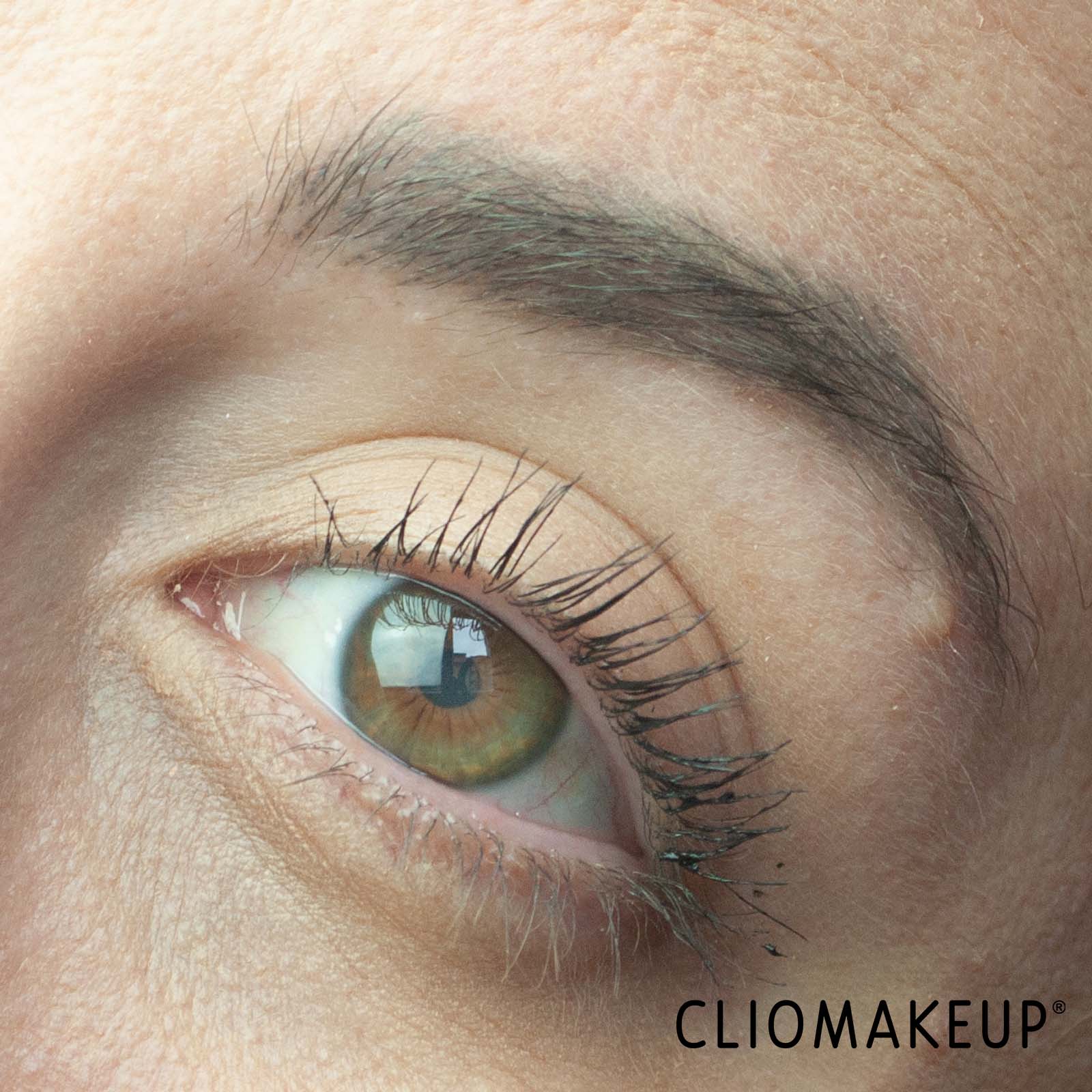 cliomakeup-recensione-mascara-avon-lash-genius-multitask-e-multiply-mascara-10