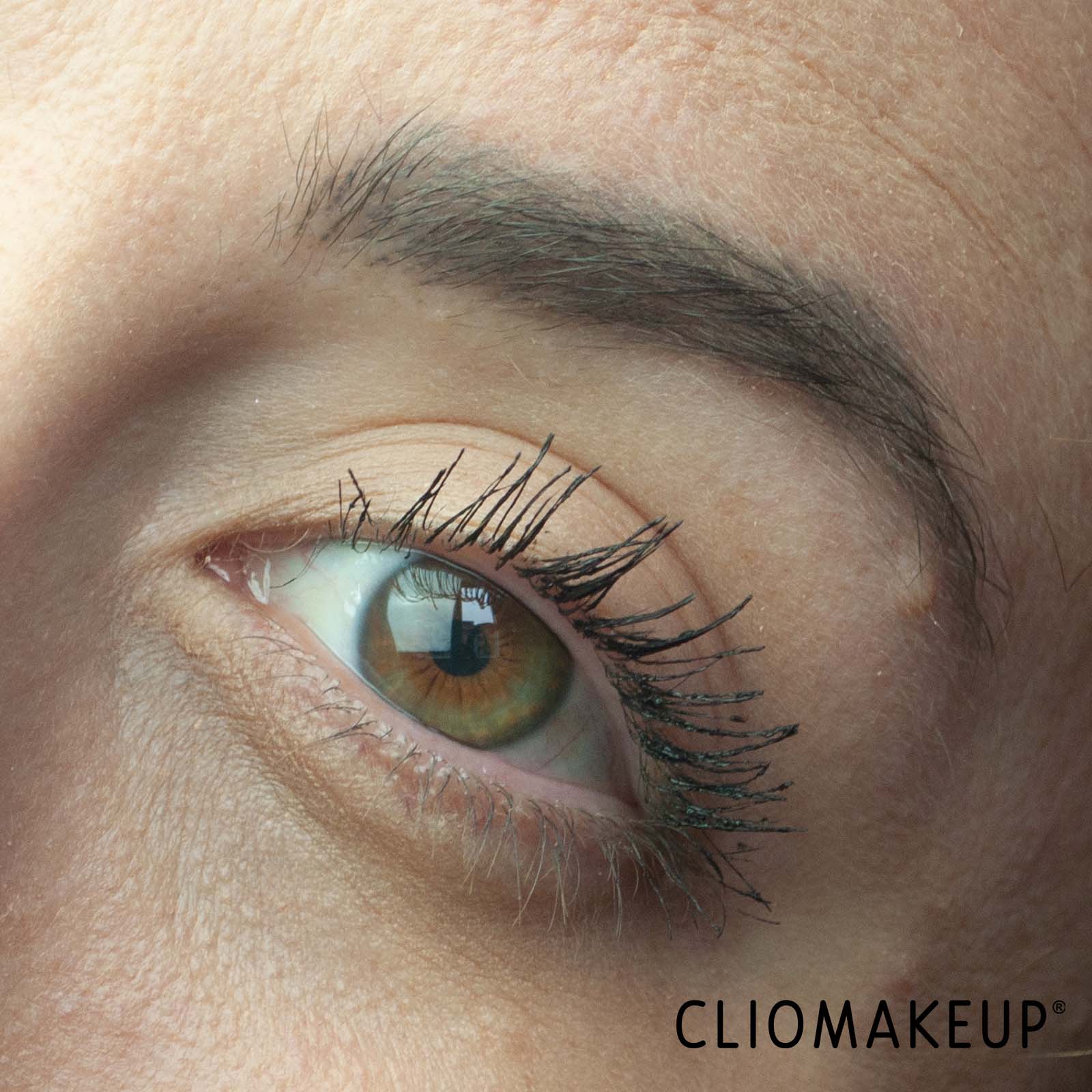 cliomakeup-recensione-mascara-avon-lash-genius-multitask-e-multiply-mascara-12