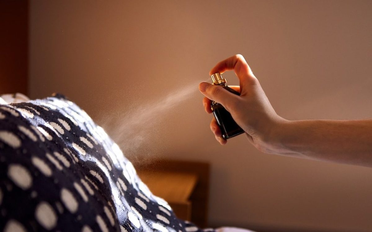 spray-cuscino-dormire-cover