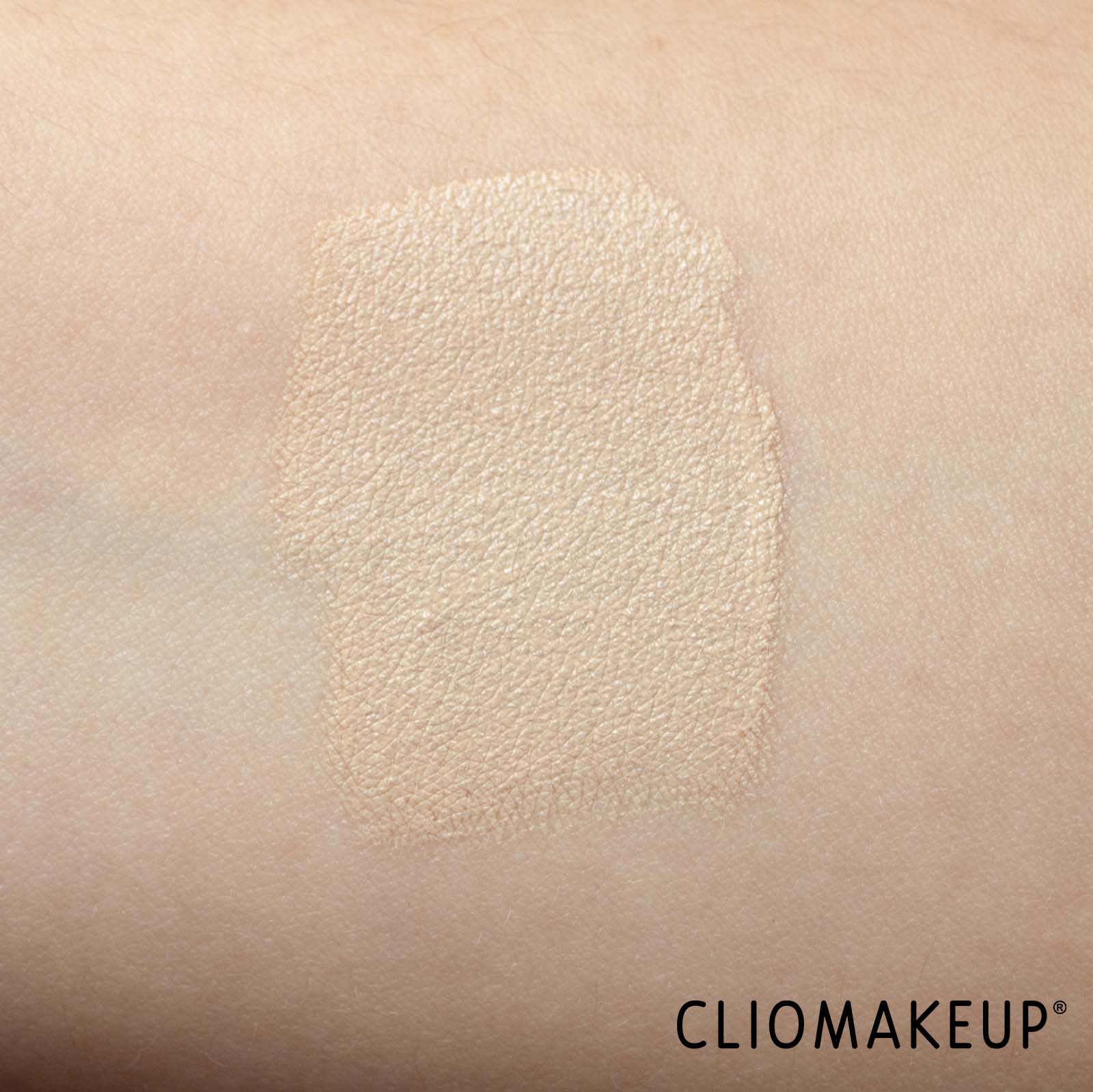 cliomakeup-recensione-correttore-erborian-super-bb-concealer-au-ginseng-6