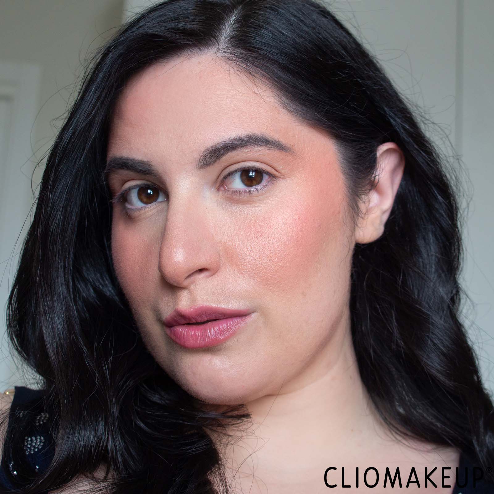 cliomakeup-recensione-spray-fissante-loreal-infallible-3-seconds-setting-spray-10