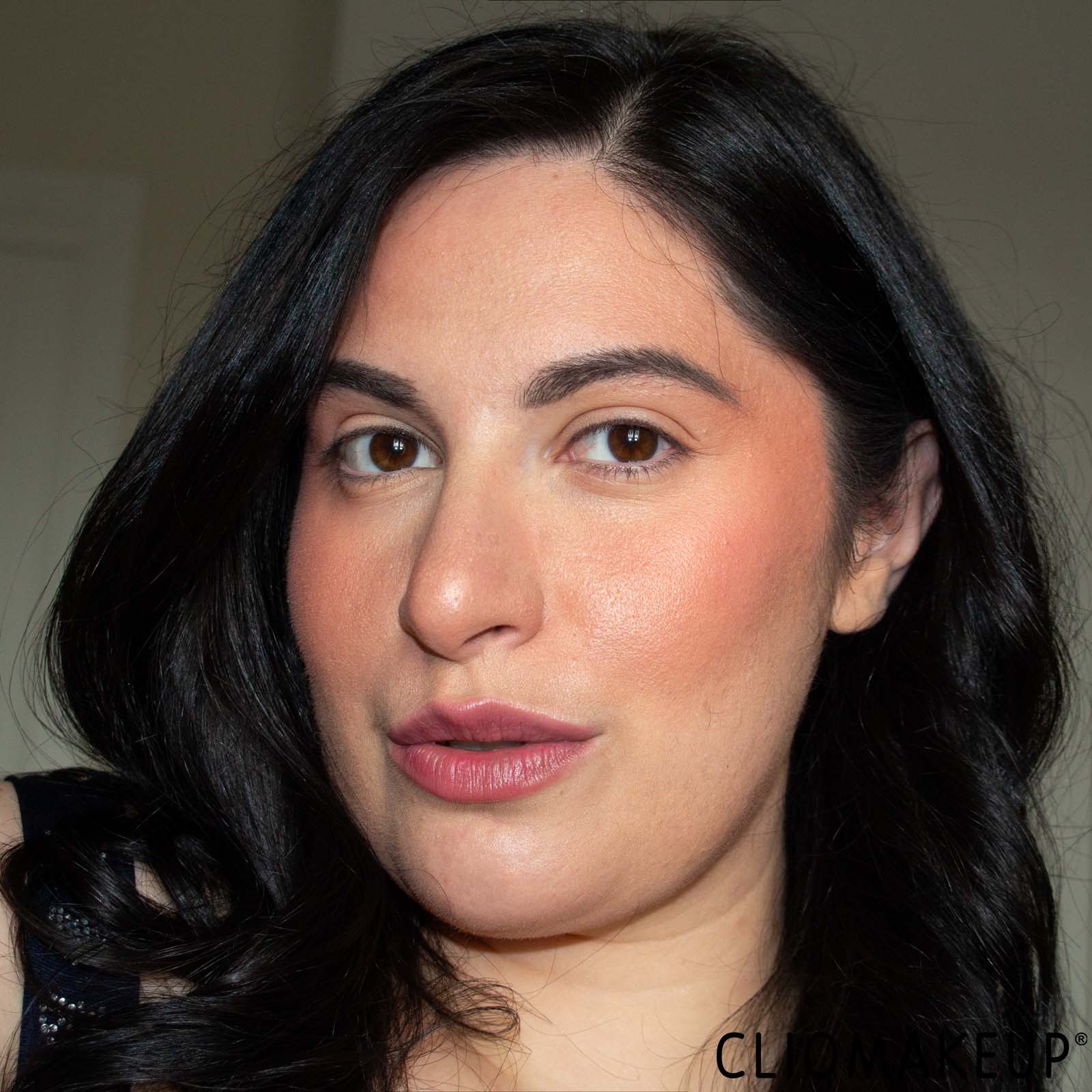 cliomakeup-recensione-spray-fissante-loreal-infallible-3-seconds-setting-spray-13