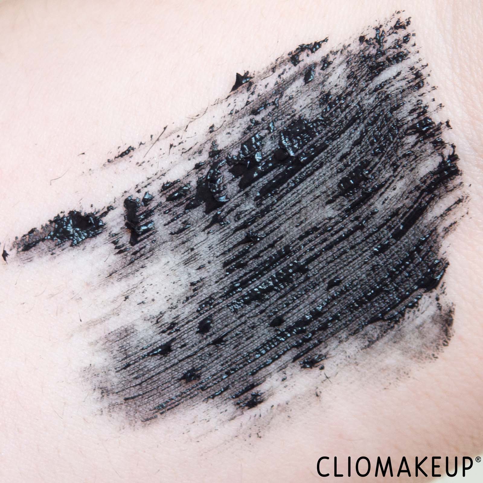 cliomakeup-recensione-mascara-astra-subliminal-waterproof-mascara-6