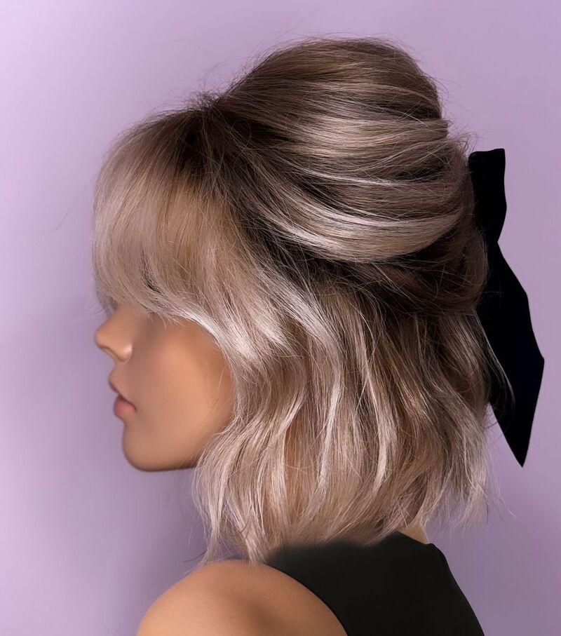 cliomakeup-semi-raccolto-capelli-corti-mezza-coda