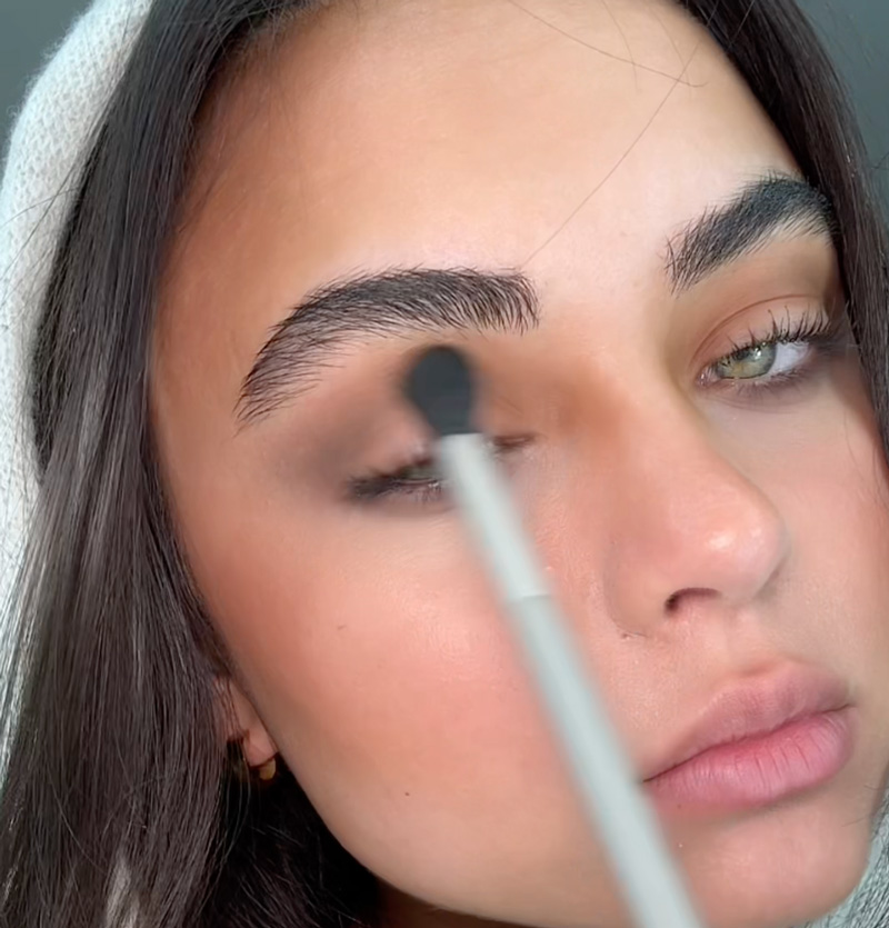 cliomakeup-desert-eyes-make-up-applicazione-sfumatura