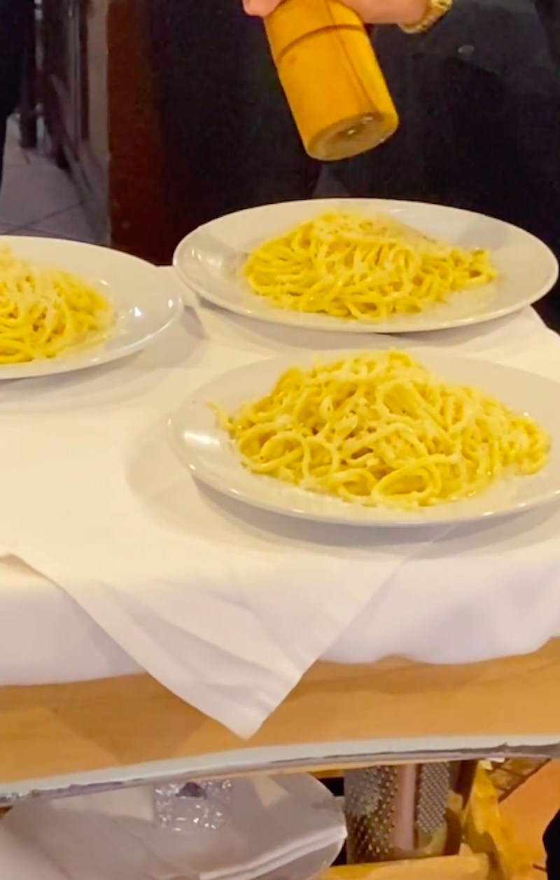 cliomakeup-dove-mangiare-cacio-e-pepe-roma-6