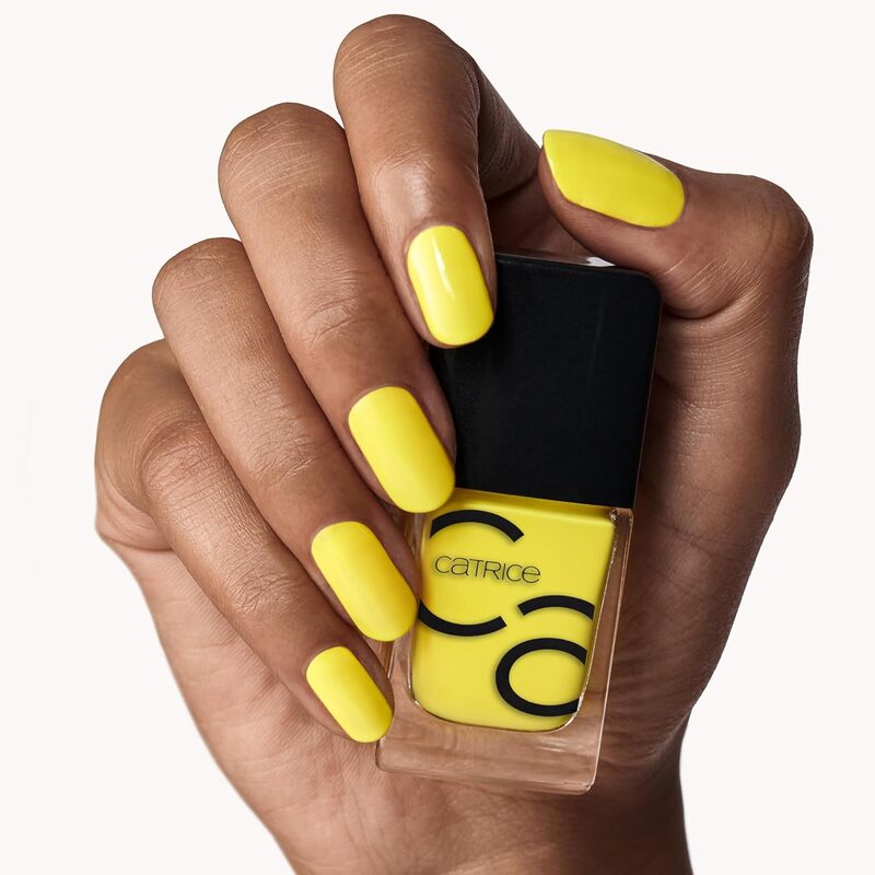 cliomakeup-smalto-giallo-catrice