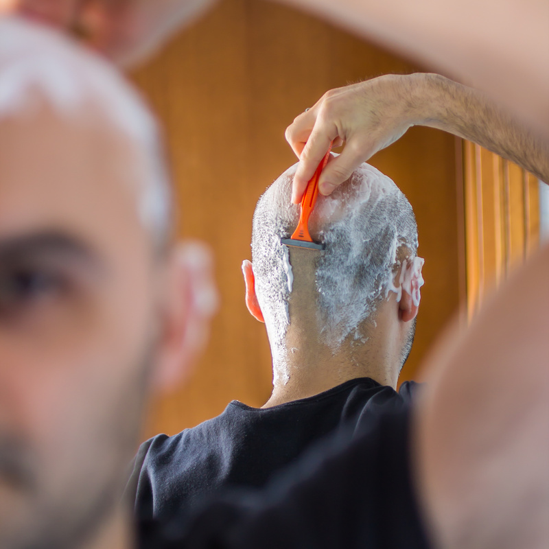 cliomakeup-come-rasare-capelli-a-zero