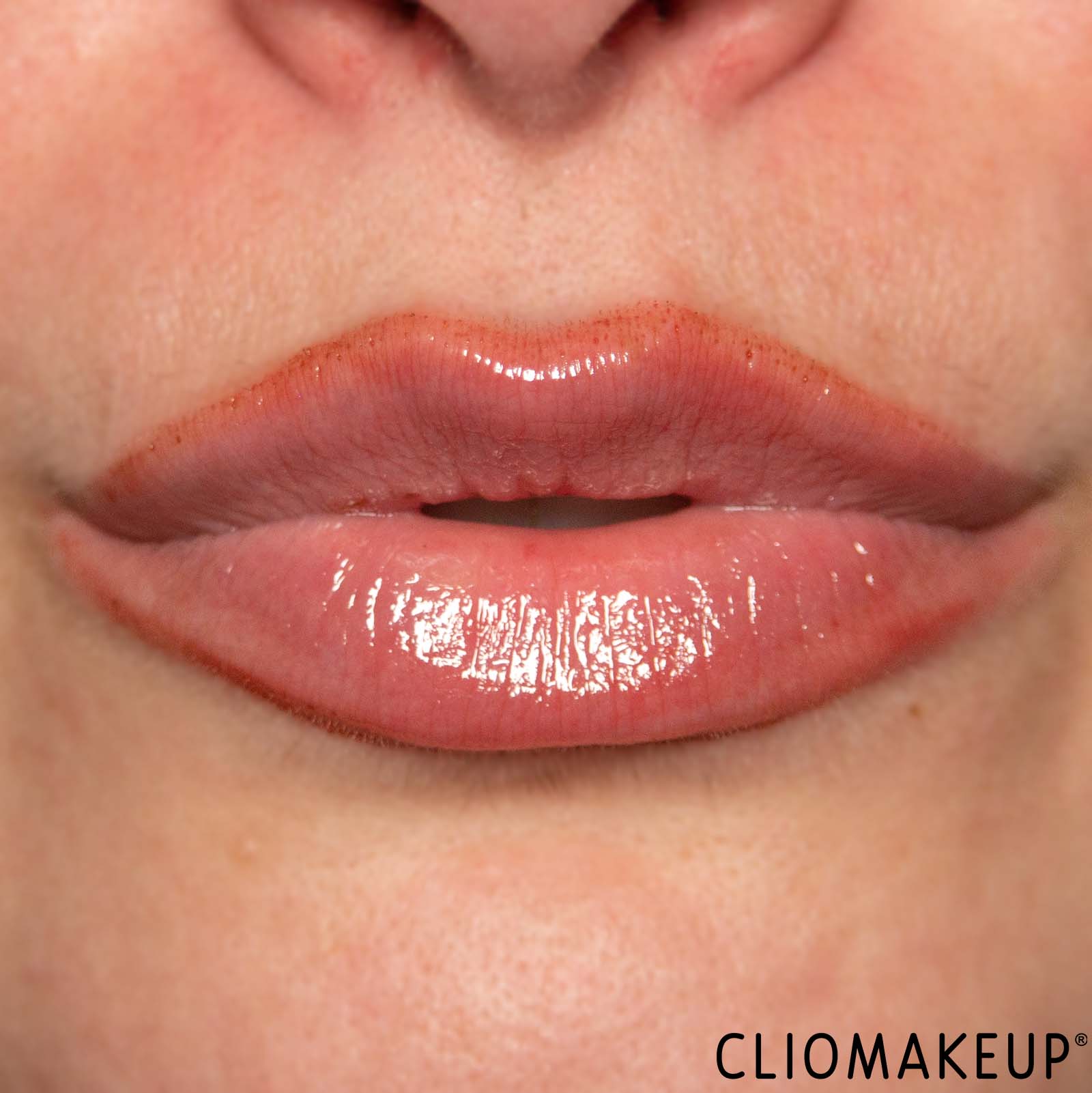 cliomakeup-recensione-balsamo-labbra-nuxe-sweet-lemon-lip-balm-13