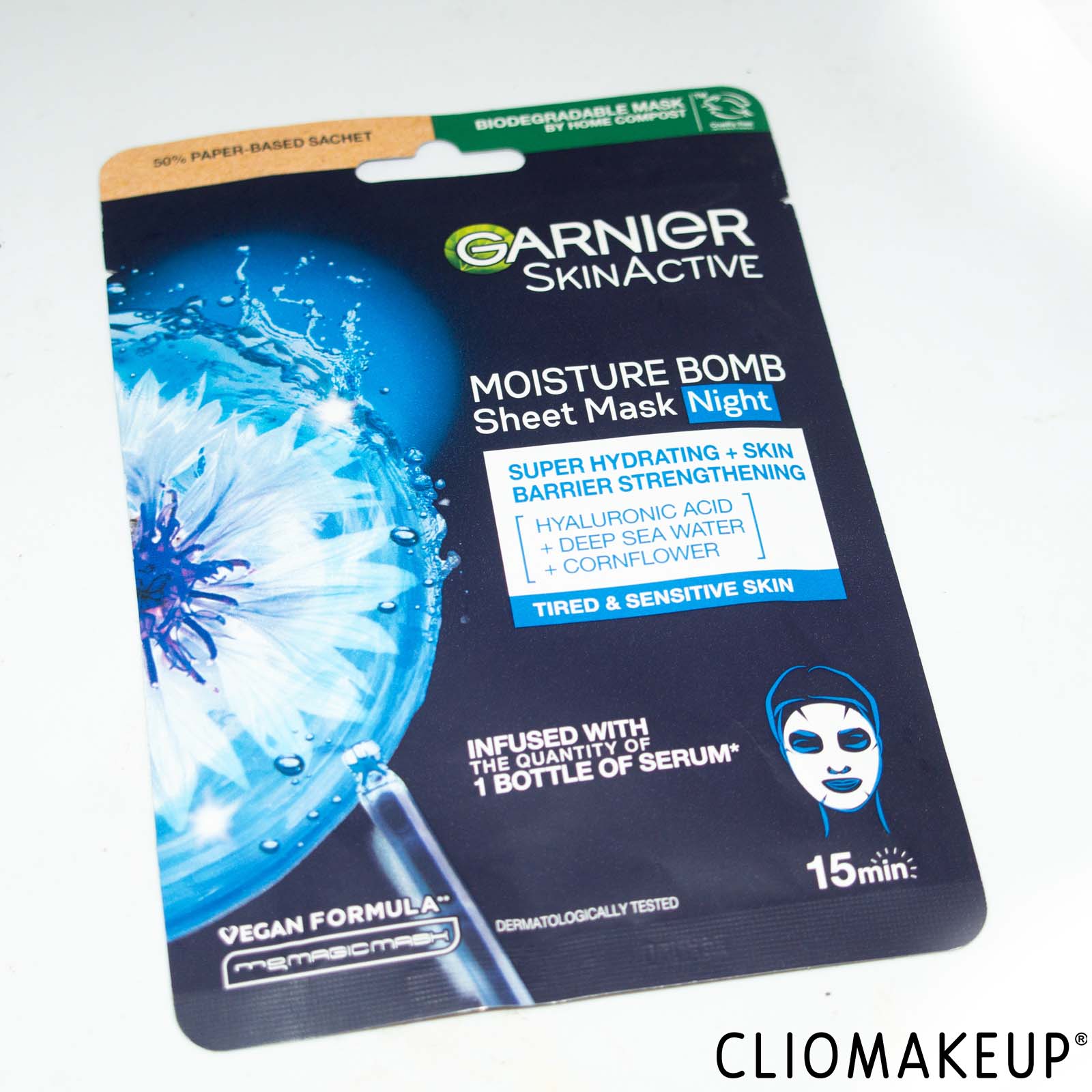 cliomakeup-recensione-maschera-viso-garnier-skinactive-moisture-bomb-sheet-mask-night-2