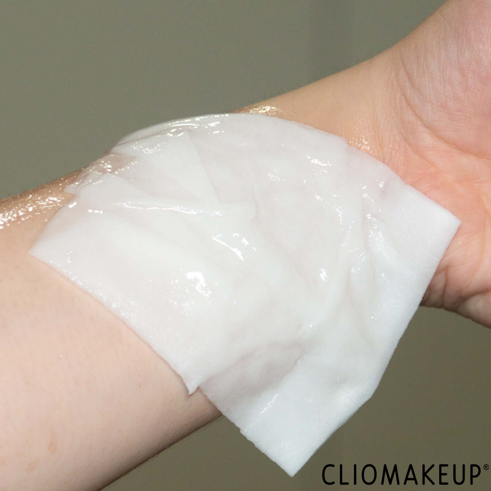 cliomakeup-recensione-maschera-viso-garnier-skinactive-moisture-bomb-sheet-mask-night-4