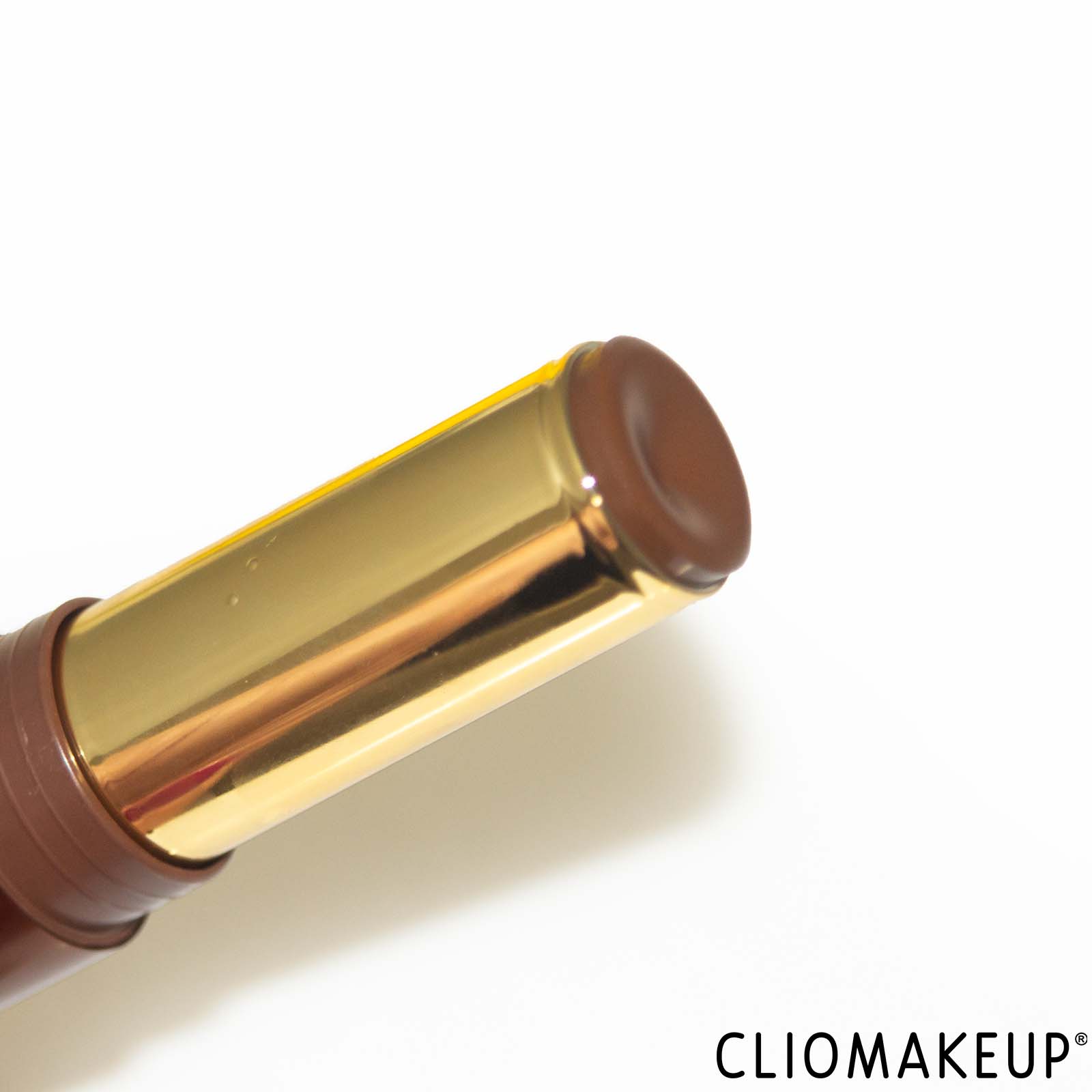 cliomakeup-recensione-stick-contouring-too-faced-chocolate-soleil-melting-bronzing-and-sculpting-stick-5