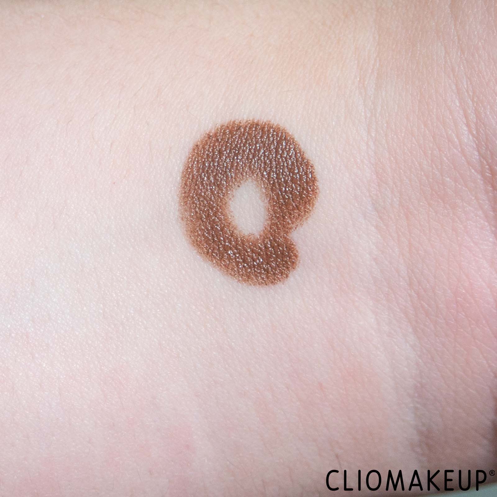 cliomakeup-recensione-stick-contouring-too-faced-chocolate-soleil-melting-bronzing-and-sculpting-stick-6