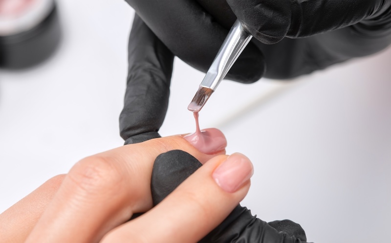 ricostruzione-unghie-gel-copertura