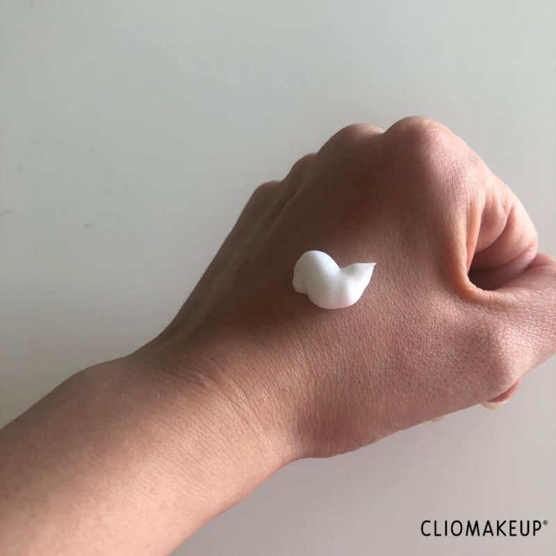 flop-team-agosto-2024-crema-piedi-cien-texture