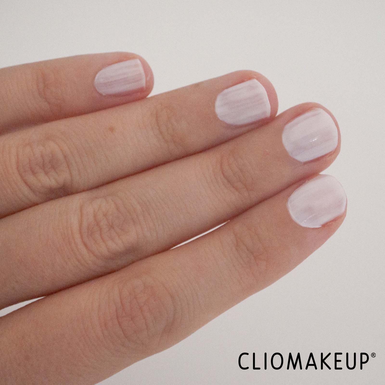 recensione-smalto-essie-nail-lacquer-prima-passata